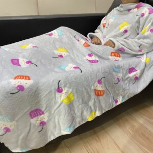 Cobija Pequeña con Mangas Cakes