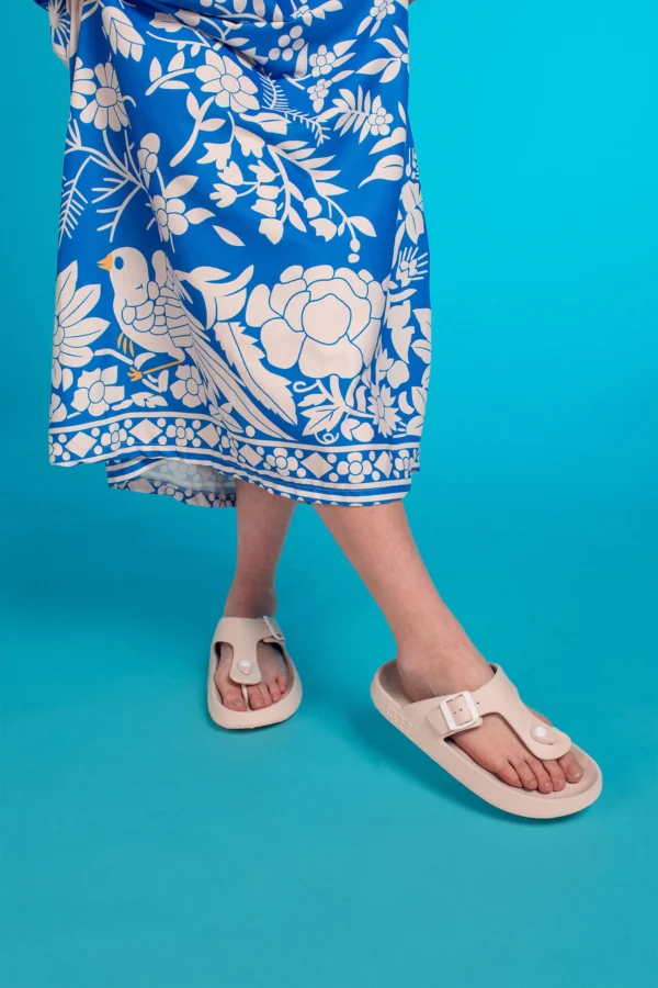 Sandalias Soket Beige Suela Redonda - Imagen 2
