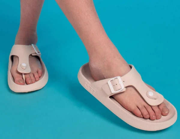 Sandalias Soket Beige Suela Redonda