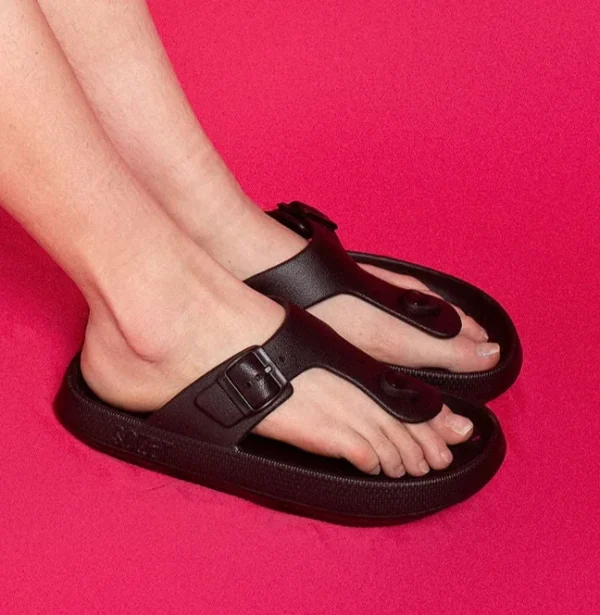 Sandalias Soket Negra Suela Redonda (copia)