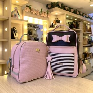 Kit Salveque Mediano Rayas Negro + Lonchera Grande Rosa